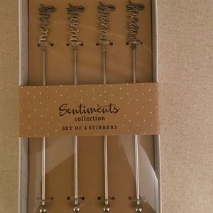 Mixing “merry” straws